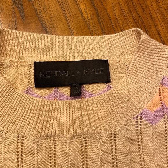 KENDALL+KYLIE SHORT SLEEVE 
ZIG ZAG STRIPE TOP S - Picture 3 of 5